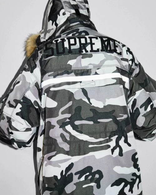 Fall/Winter 2025 (23 of 45)