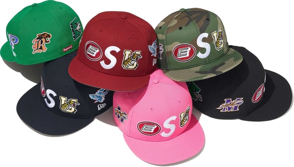 Mascots S Logo New Era® - Group Shot