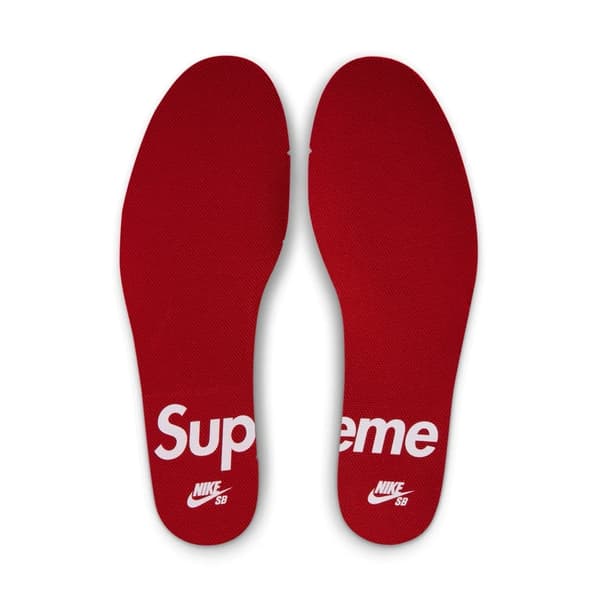 Supreme x Nike SB Air Max CB '94 - Gold (front)