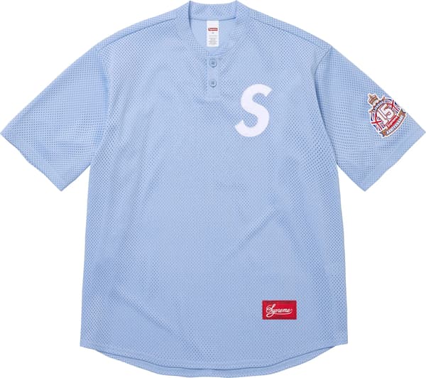 Shop S Logo Baseball Henley - Light Blue - London (front)