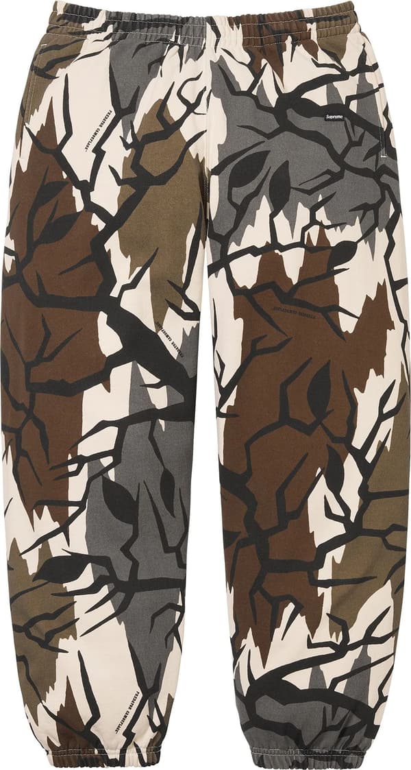 Small Box Sweatpant - Predator Camo (front)