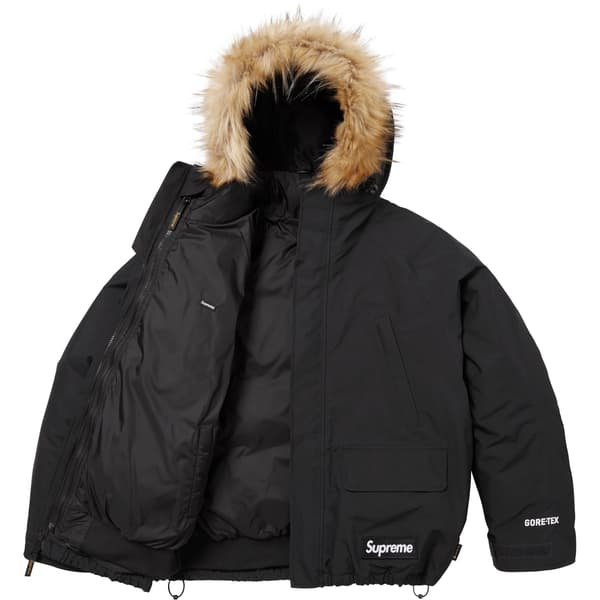 Supreme 2-in-1 GORE-TEX Parka + Reversible 700-Fill Down Liner Jacket - Black (front)