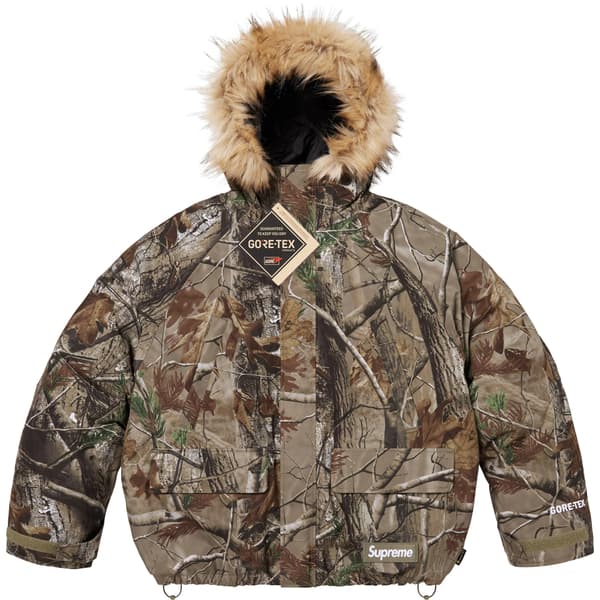 Supreme 2-in-1 GORE-TEX Parka + Reversible 700-Fill Down Liner Jacket - Realtree® AP Camo (front)