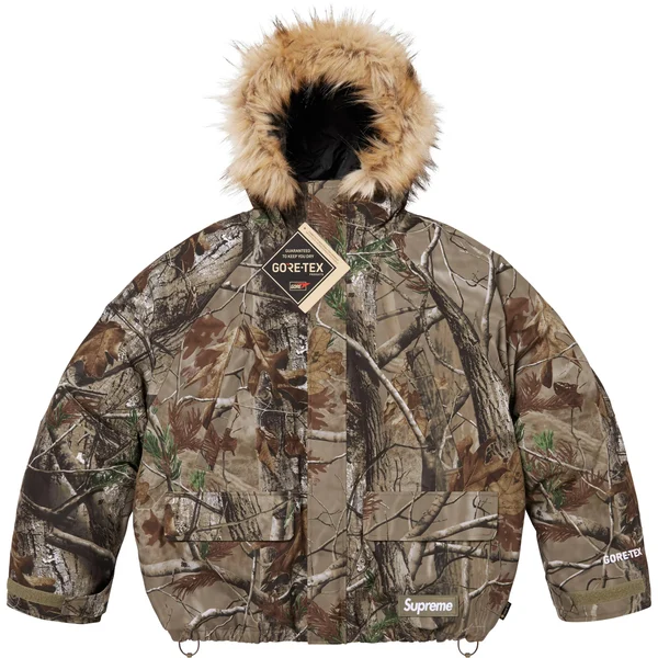Supreme 2-in-1 GORE-TEX Parka + Reversible 700-Fill Down Liner Jacket - Realtree® AP Camo (front)