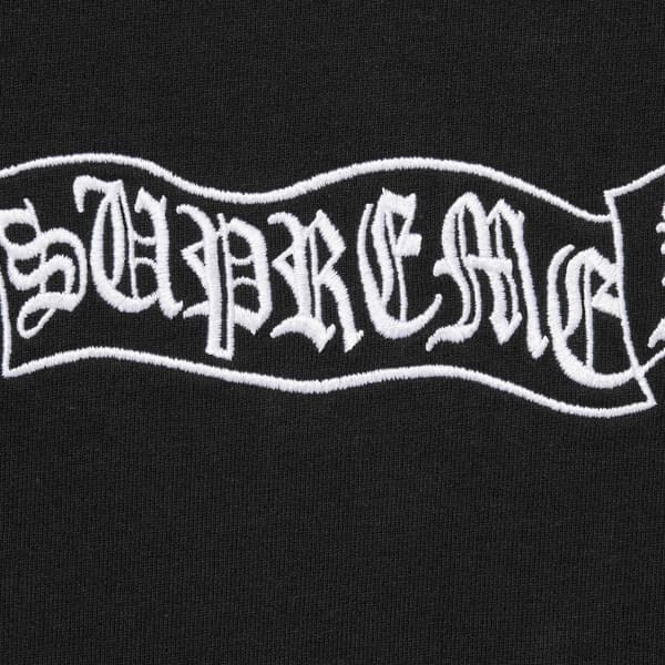 Supreme Banner S/S Top - Black (front)