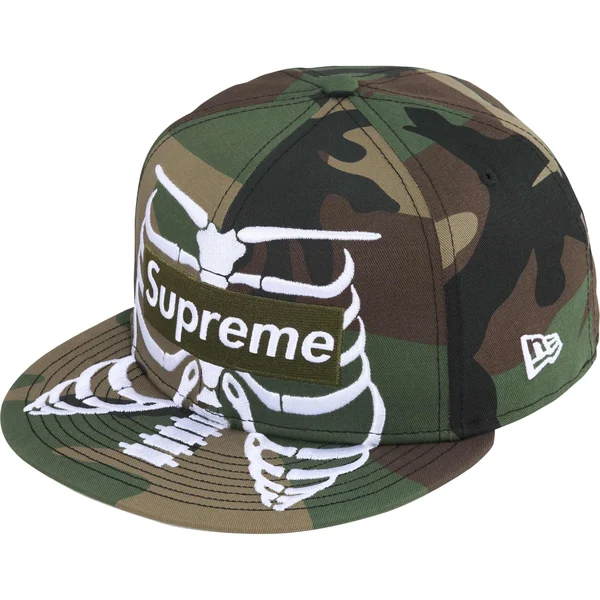 Supreme Bones Box Logo New Era - Woodland Camo (front)