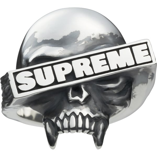 Supreme Bounty Hunter Silver Ring - Silver (front)