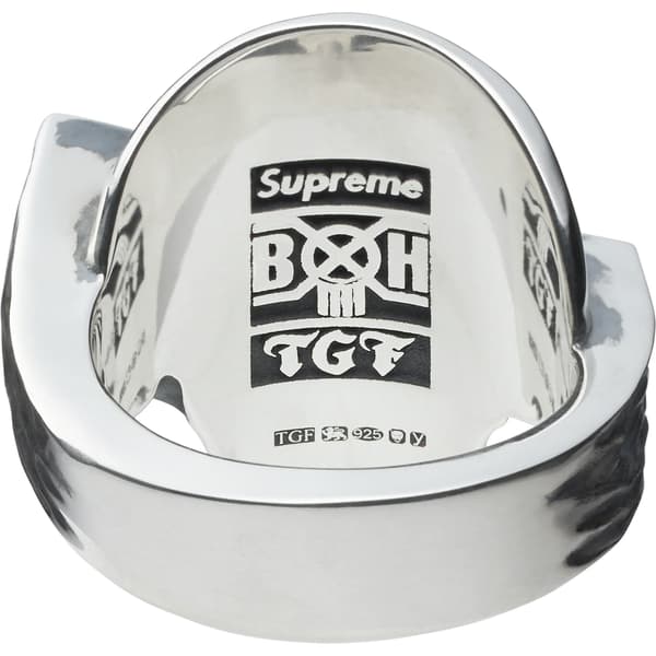 Supreme Bounty Hunter Silver Ring - Silver (front)