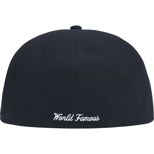 Supreme Breast Cancer Awareness Box Logo New Era - Navy (front)