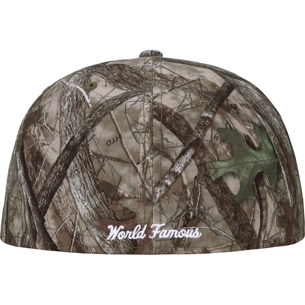 Supreme Breast Cancer Awareness Box Logo New Era - TrueTimber® HTC Fall Camo (front)