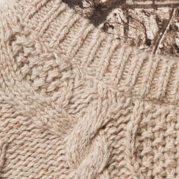 Supreme Cable Hooded Sweater - Oatmeal (front)