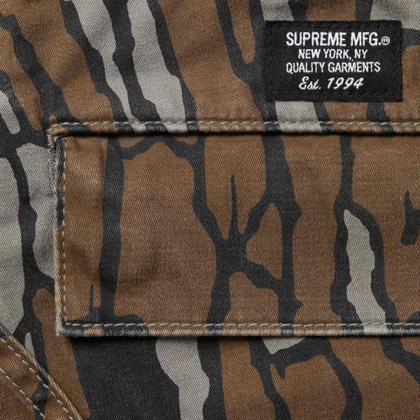 Supreme Cargo Short - Mossy Oak® Trebark® Camo (front)