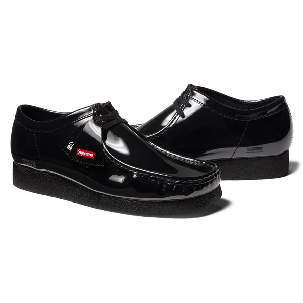Supreme Clarks Originals Patent Leather Wallabee - Black (front)