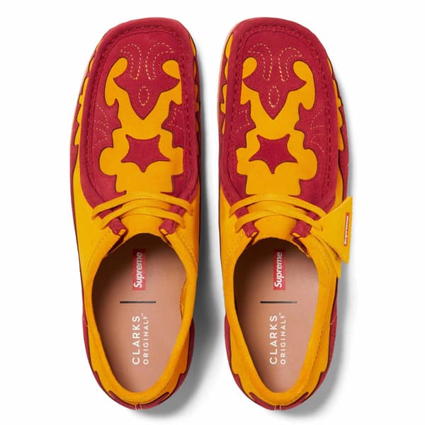 Supreme Clarks Originals Wallabee - Gold (front)