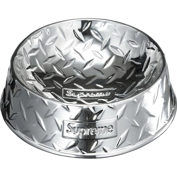 Supreme Diamond Plate Dog Bowl - Silver (front)