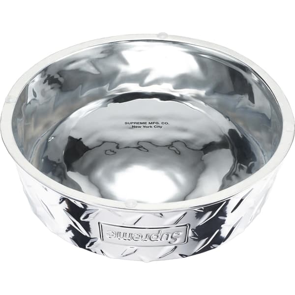 Supreme Diamond Plate Dog Bowl - Silver (front)
