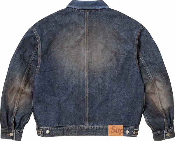 Supreme Distressed Selvedge Trucker Jacket - Washed Indigo (front)