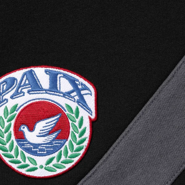 Supreme Equipé Sweatshort - Black (front)