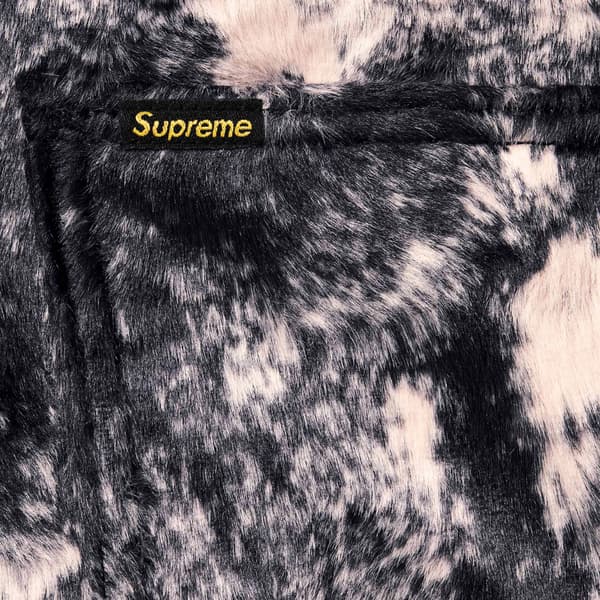 Supreme Faux Fur Short - Black (front)