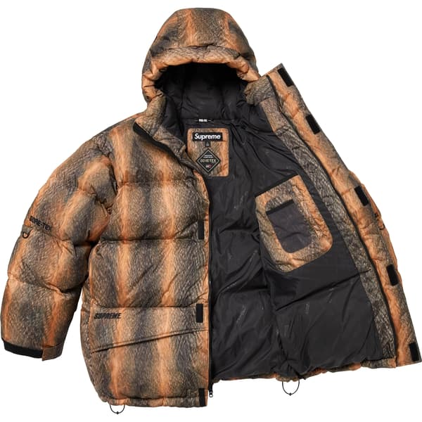 Supreme GORE-TEX 900-Fill Down Parka - Fur Print (front)