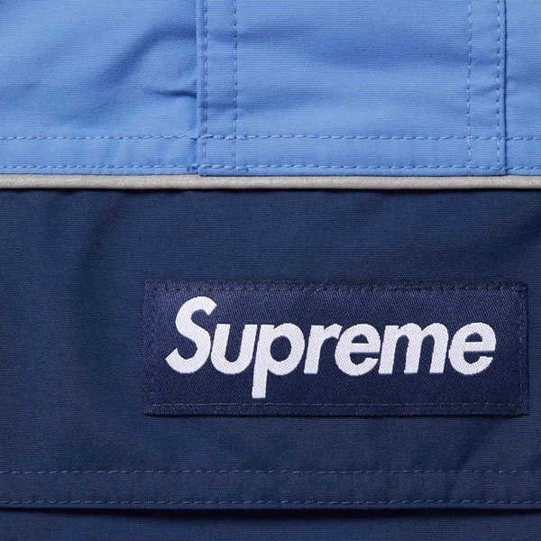 Supreme GORE-TEX Anorak - Blue (front)