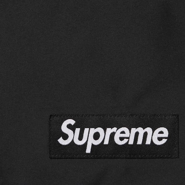 Supreme GORE-TEX Shell Jacket - Black (front)