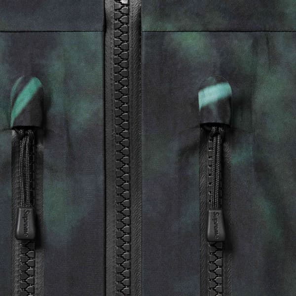 Supreme GORE-TEX Taped Seam Shell Jacket - Kermit The Frog (front)