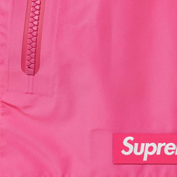 Supreme GORE-TEX Taped Seam Shell Jacket - Pink (front)