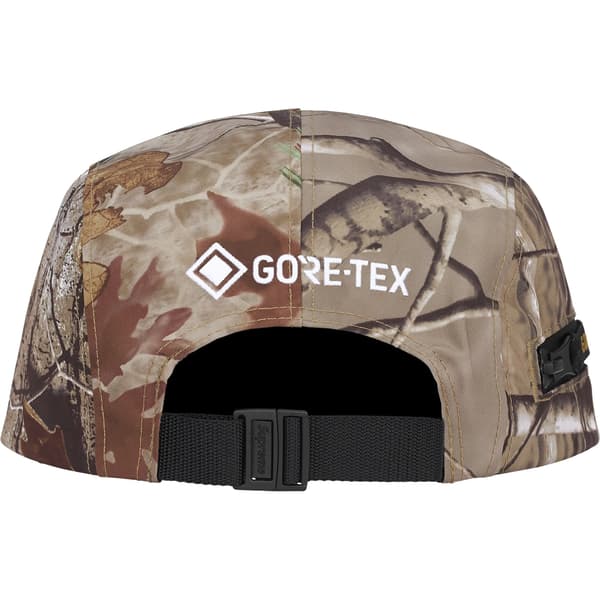 Supreme GORE-TEX Zip Pocket Camp Cap - Realtree® AP Camo (front)
