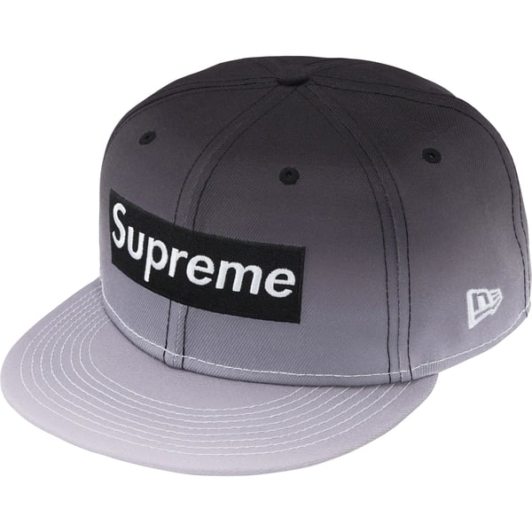 Supreme Gradient Box Logo New Era - Black (front)