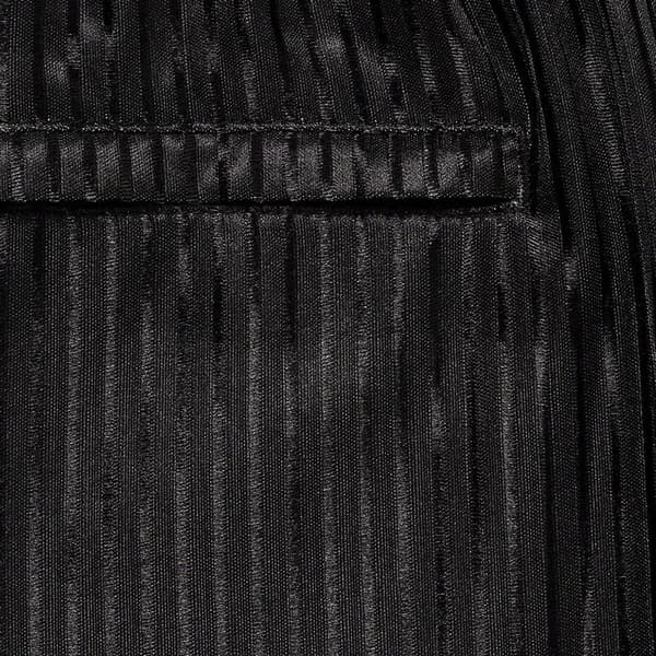 Supreme Gradient Mesh Stripe Baggy Short - Black (front)