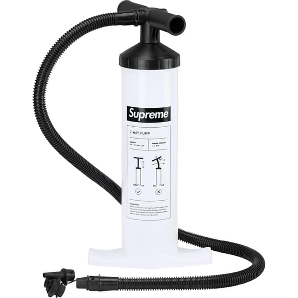 Supreme Heimplanet Cave XL Tent - Camo (front)