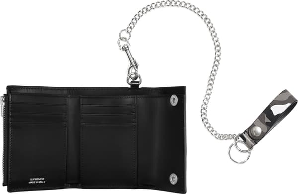 Supreme Leather Chain Wallet - Snow Camo (front)