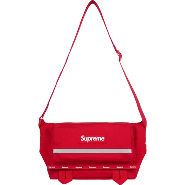 Supreme Messenger Bag - Red (front)