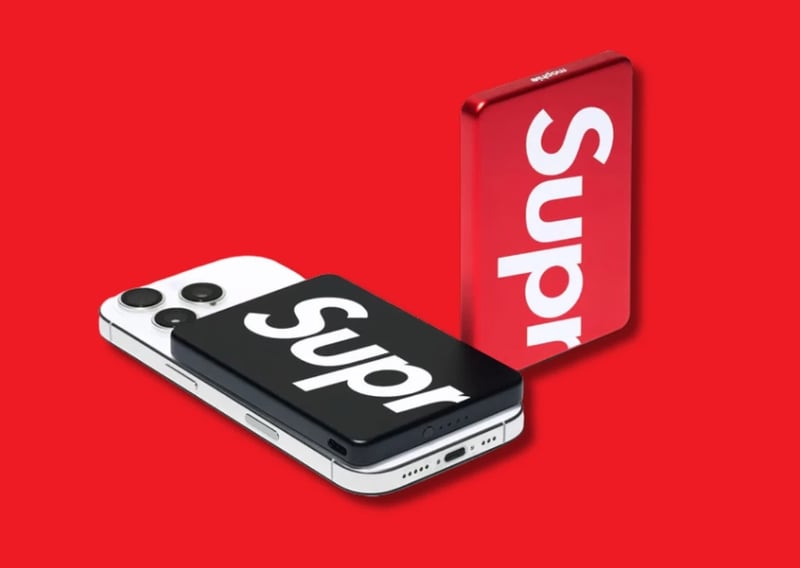 Supreme Mophie 