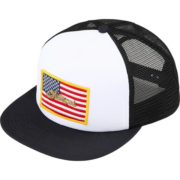 Supreme Name Plate Mesh Back 5-Panel - Black (front)
