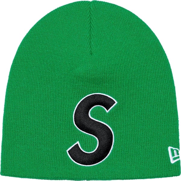 Supreme New Era S Logo Beanie - Green (front)