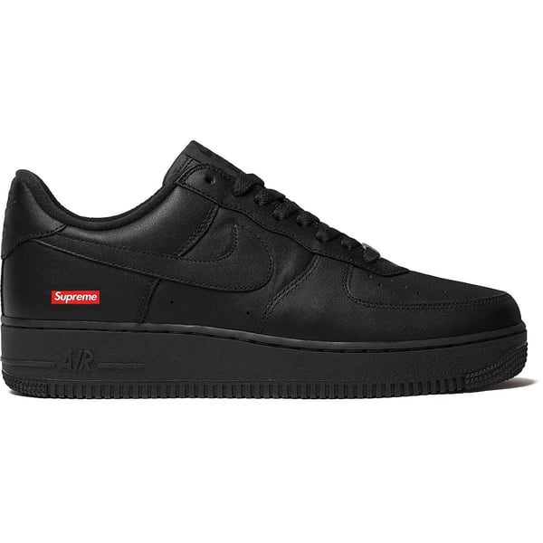 Supreme Nike Air Force 1 Low - Black (front)