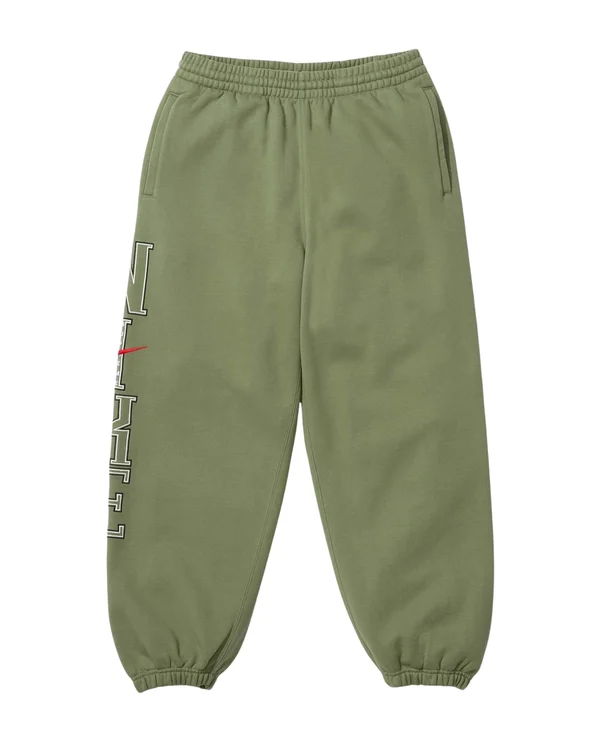 Supreme Nike Sweatpant - Supreme/Nike Sweatpants_1713175883180.png (front)