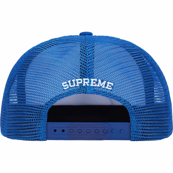 Supreme Pin Up Mesh Back 5-Panel - Royal (front)