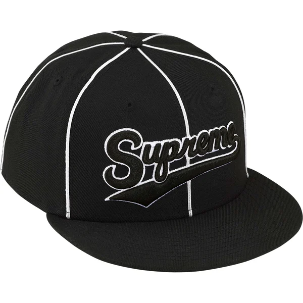 Supreme Piping Script Logo New Era - Black (front)