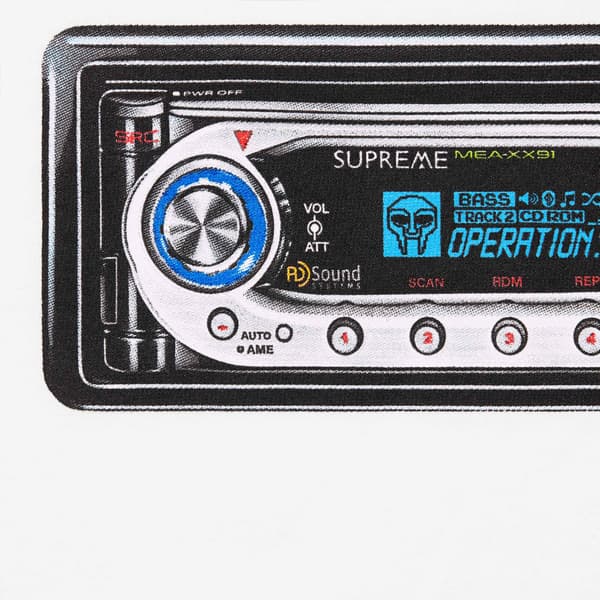 Supreme Receiver Tee - White (front)