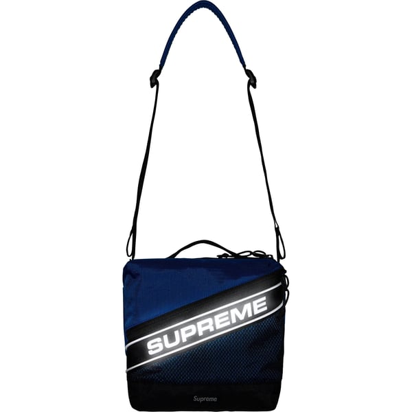 Supreme Shoulder Bag - Blue (front)