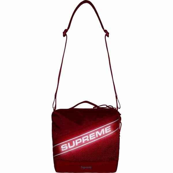 Supreme Shoulder Bag - Red (front)