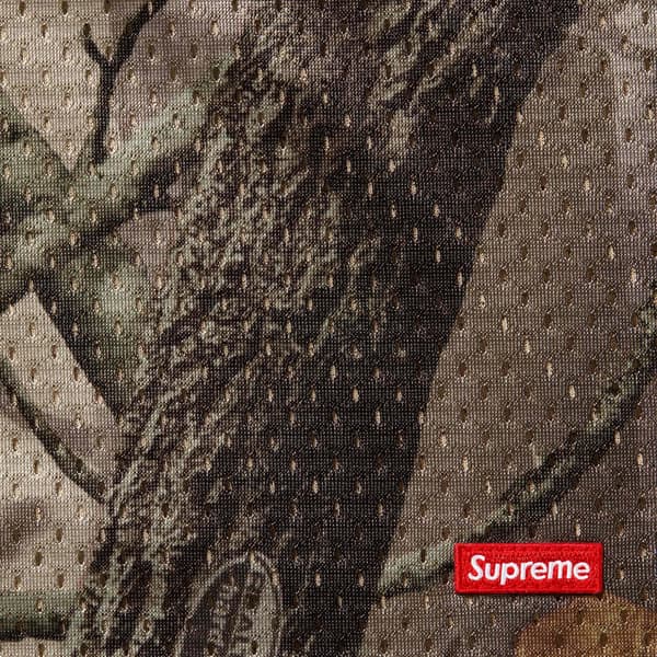 Supreme Small Box Baggy Mesh Short - Realtree® Hardwoods Camo (front)