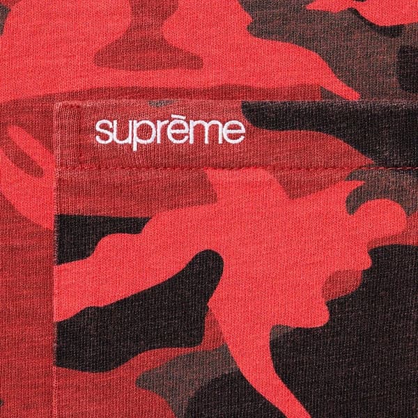 Supreme S/S Pocket Tee - Red Camo (front)