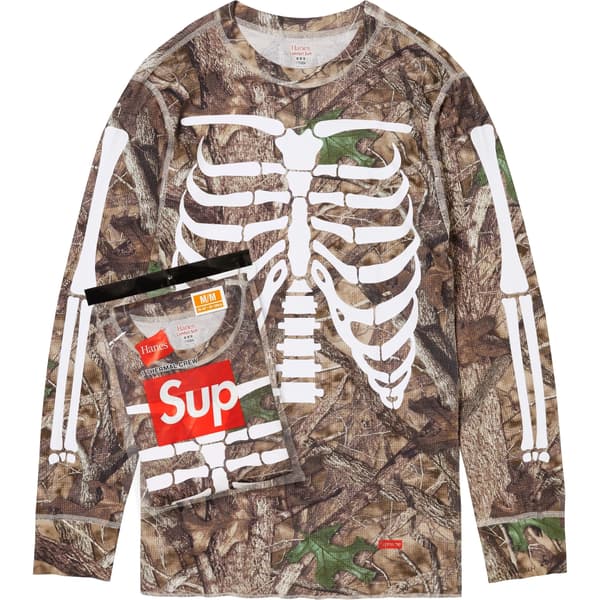Supreme Hanes Bones Thermal Crew (1 Pack) - TrueTimber® HTC Fall Camo (front)
