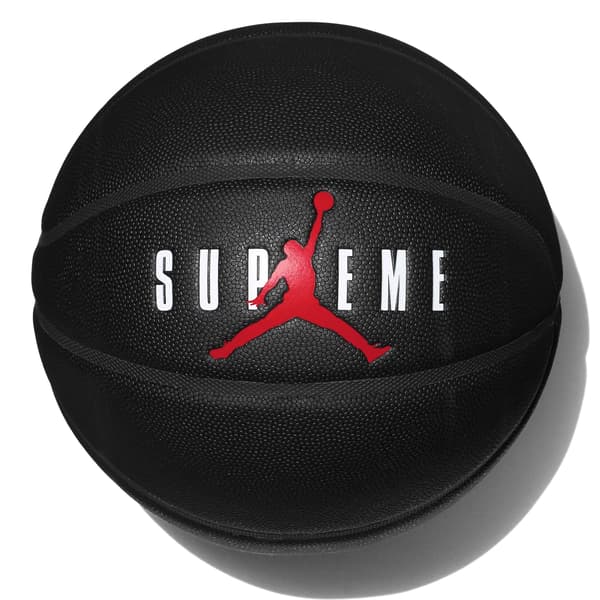 Supreme Jordan Basketball - Black (front)
