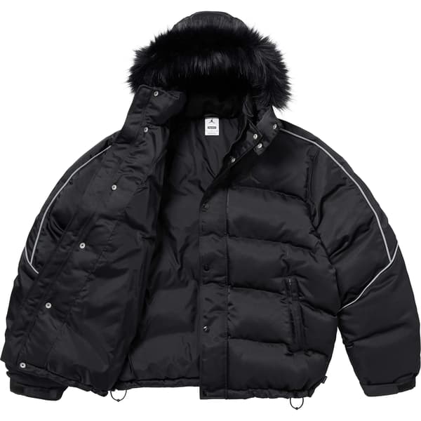 Supreme Jordan Puffer Jacket - Black (front)