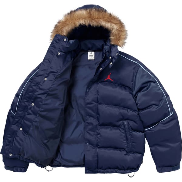Supreme Jordan Puffer Jacket - Navy (front)